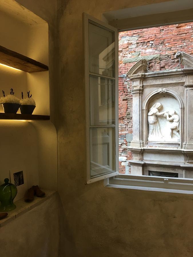 Il Pozzo Di Santa Zita Lucca